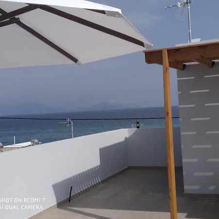 Fotaki'S Home - Comfortable Newbuilt 2 Bedroom Home, 20 Meters From The Sea Kardamena  Εξωτερικό φωτογραφία